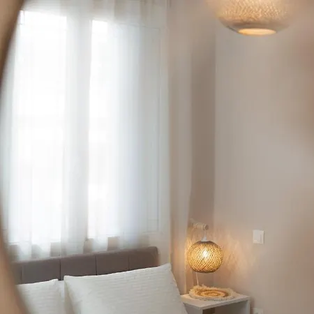 アパート La Calma アルゴストリオン