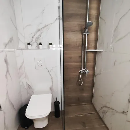 La Calma アルゴストリオン