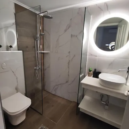 La Calma アパート アルゴストリオン